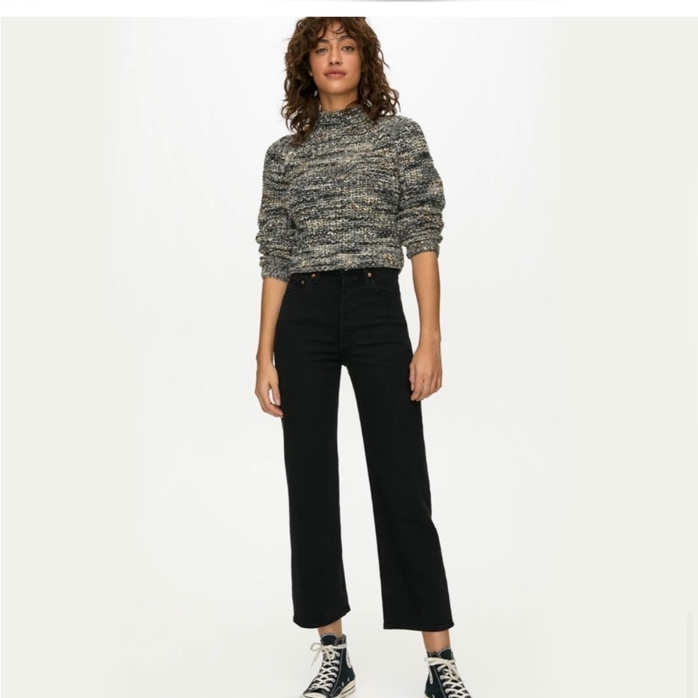 Aritzia Wilfred Free Mockneck Sweater “Retrograde” size XS NWT